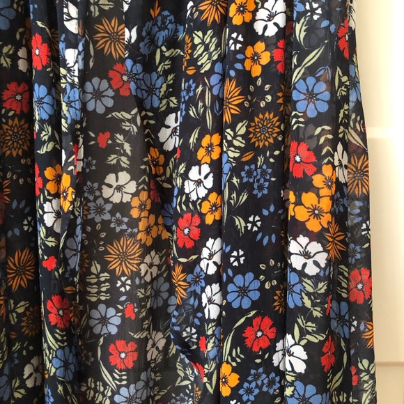 Anthropologie floral dressing gown - Picture 2 of 4